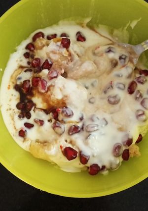A picture of Dahi vada.