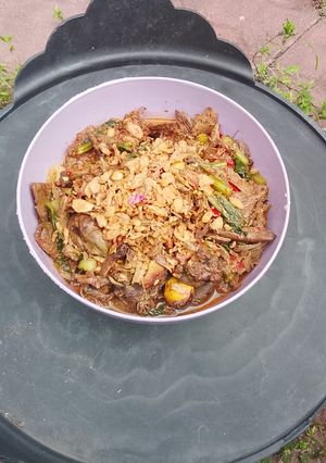Foto resep Jueyun Chili Gowak Bird (Burung Gowak Tumis Cabai Manis ala Liyue)