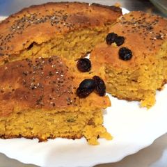 A picture of Pumpkin cake.