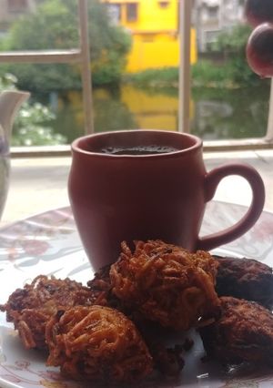 ম্যাগি পকোড়া (Maggi pakora recipe in Bengali) রেসিপির প্রধান ছবি