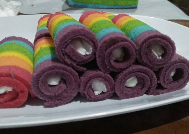 Mini Rainbow Roll Cake