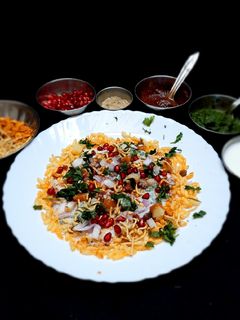 ભેળ (Bhel Recipe In Gujarati) રેસીપી મુખ્ય ફોટો