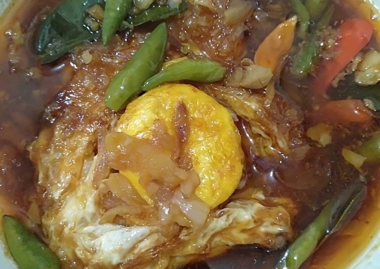 Resep Telur Ceplok Masak Kecap🍲 yang Lezat Sekali