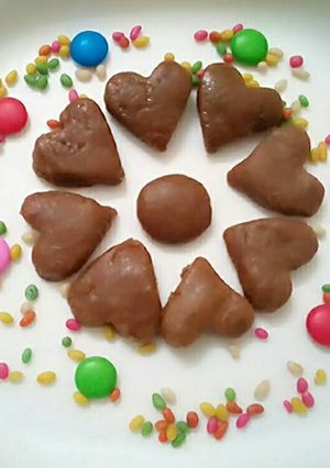 A picture of Chocolate burfi.