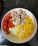 Salad má đùi gà EatClean