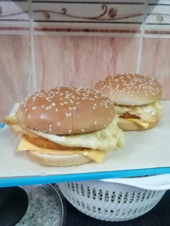A picture of Homemade chicken Burger.