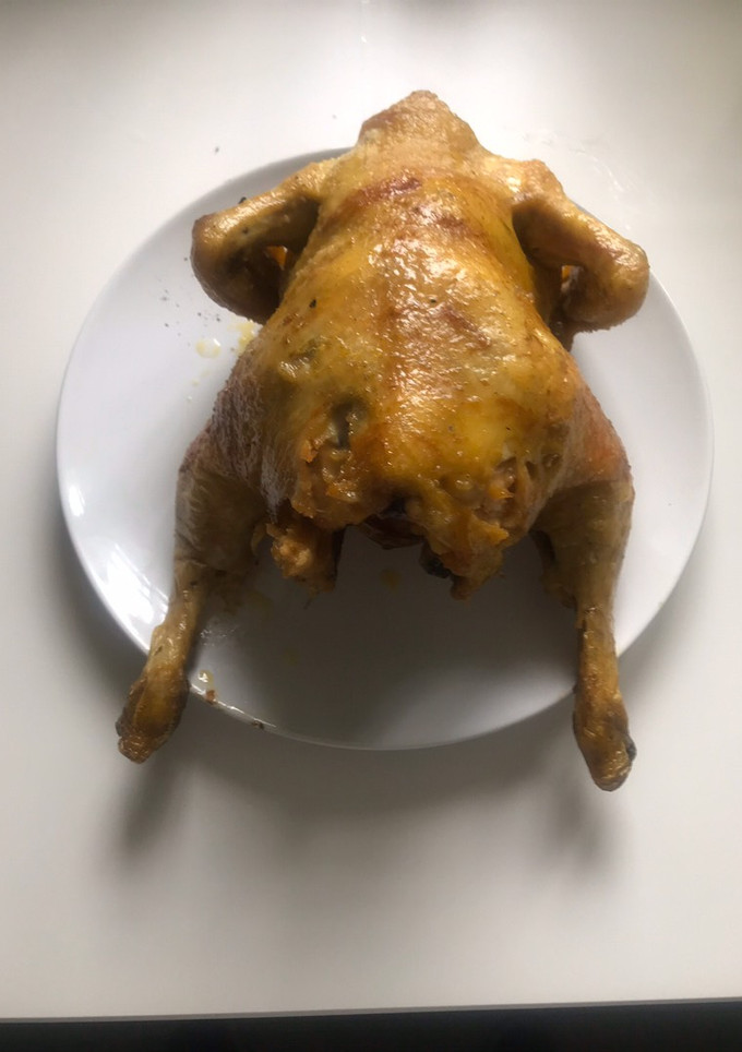 Una foto de Pollo de caserío al espetón giratorio