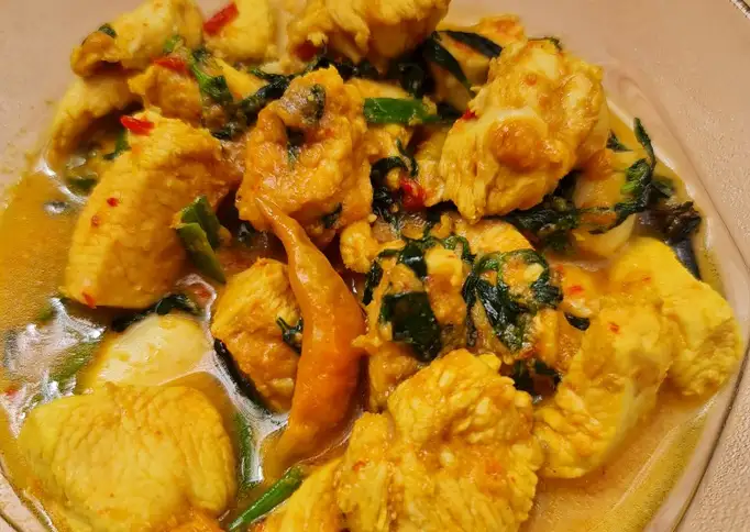 Dada Ayam Masak Kemangi