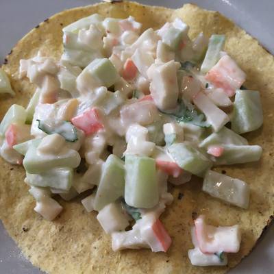 Tostadas de surimi y pepino Receta de Mercedes Cossío- Cookpad