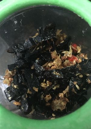 Hình của món Rong biển cháy tỏi ớt!.