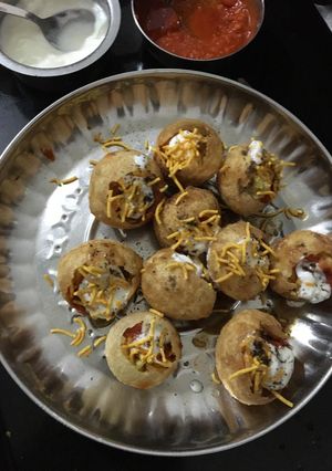 ભેળપૂરી (Bhel Poori Recipe In Gujarati) રેસીપી મુખ્ય ફોટો