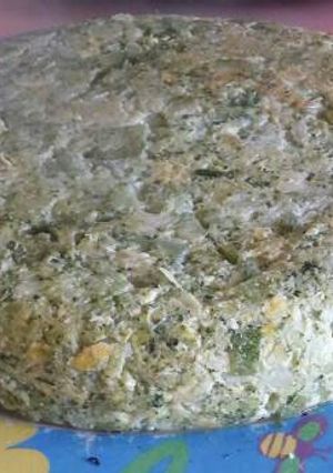 Una foto de Tortilla de zucchini y brócoli