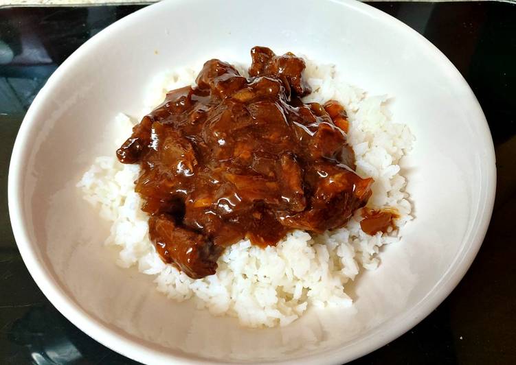 Steps to Prepare Perfect My Slow Cooked BBQ Beef Over Rice 🥰