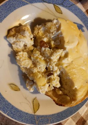 Túrókrémmel töltött zsemle recept fotója