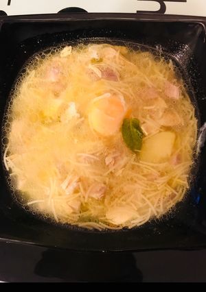 Una foto de Mix de siete verduras dos en uno(Caldo de pollo, gallina y crema de verduras)