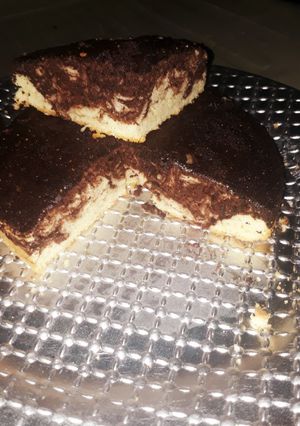 A picture of Chocolate and vanilla tea cake.