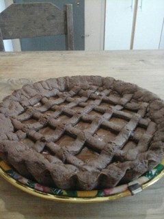 Una foto de Pasta frola de chocolate y dulce de leche