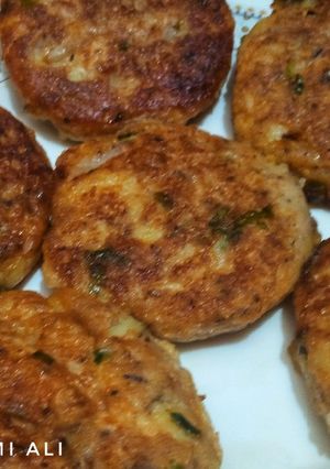 A picture of Alooo kababs.