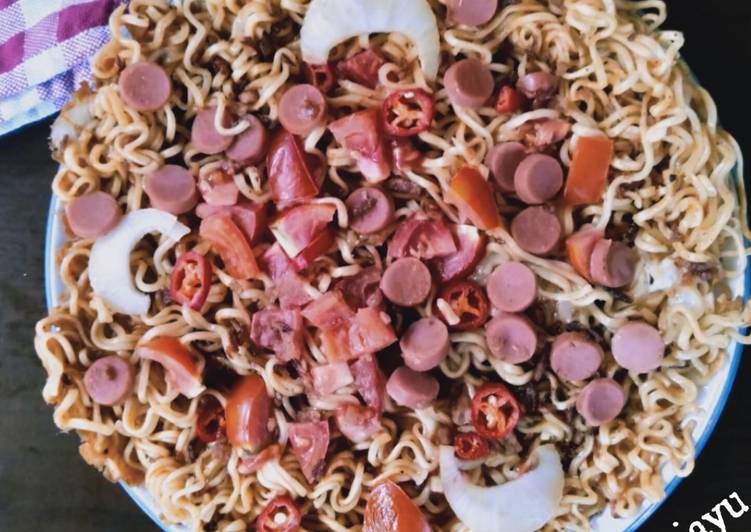 Resep Pizza Mie Saus Spaghetti_BandungRecook3_GiacintaPermana, Lezat Sekali