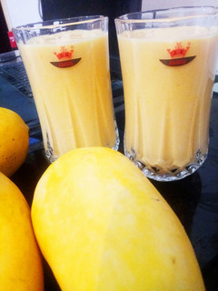 A picture of Mango juice.
