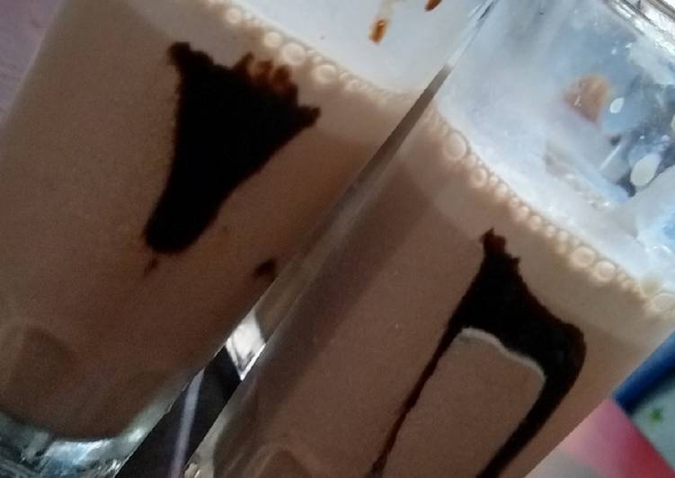 Easiest Way to Prepare Super Quick Homemade Chocolate milk shake