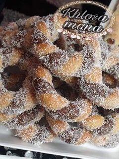 صورة لوصفة الكعك الملون أو كعك العطر 😍