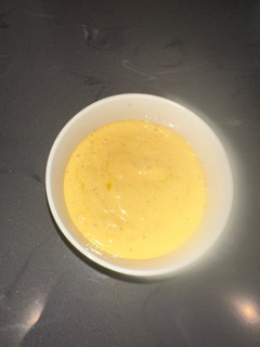 A picture of Stand Mixer (Bamix) Hollandaise Sauce.