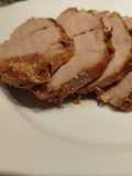 Lomo de cerdo entero macerado y al horno