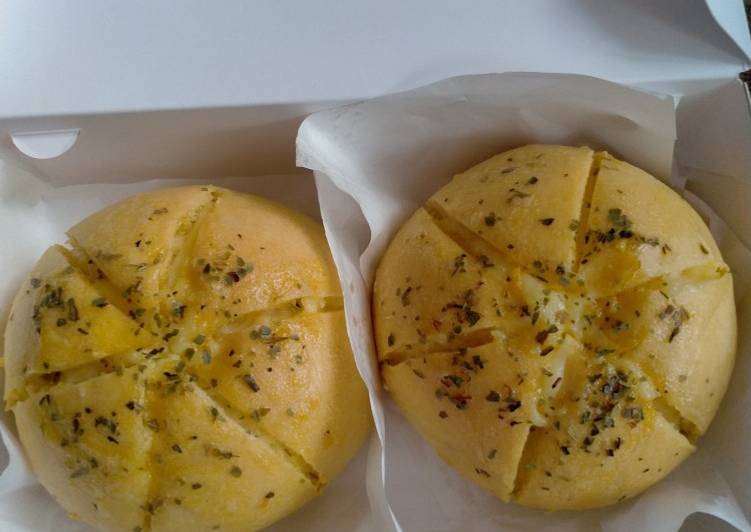 Cara Gampang Menyiapkan Korean garlic bread Anti Gagal
