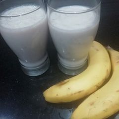 A picture of Banana Smoothie.