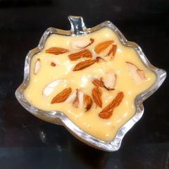 A picture of Custard.