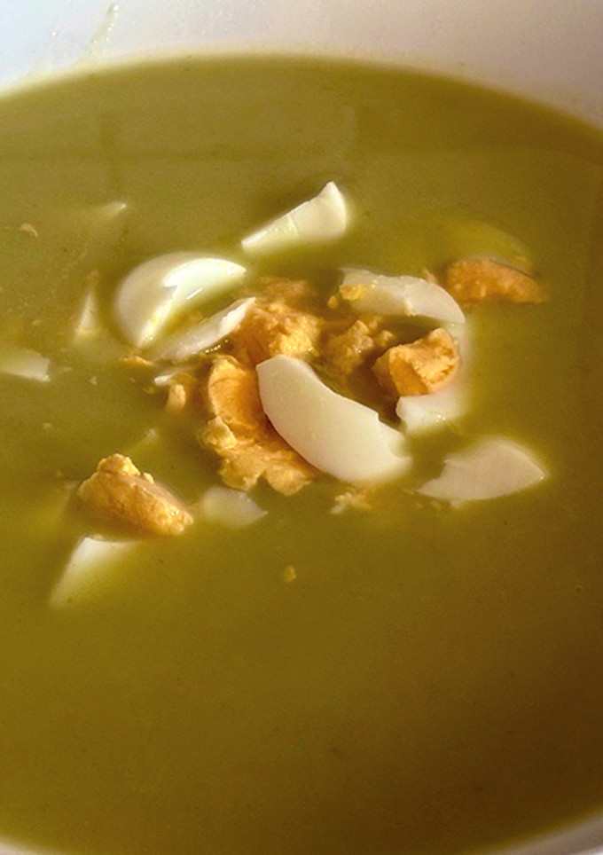 Una foto de Crema de puerros y calabacín