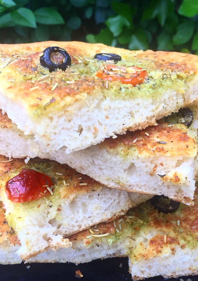 Una foto de Focaccia al pesto