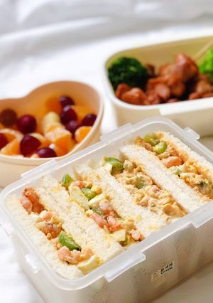 超簡單美乃滋蝦肉蛋馬鈴薯沙拉吐司 的食譜成品照片