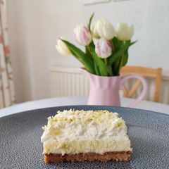 A picture of Keto lime and coconut slice.