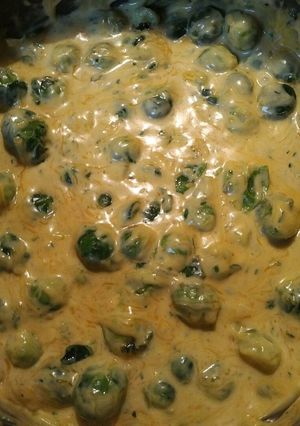 A picture of Creamy Cheesy Brussel sprouts.
