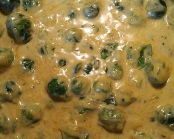 New Recipe Creamy Cheesy Brussel sprouts Practical Delicious