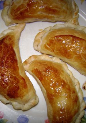 Una foto de Empanadas de pollo ahumado 🐓