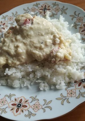 Enyhén füstös csirkemell, karalábémártással recept fotója