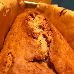 A picture of Easy banana bread (healthy style).