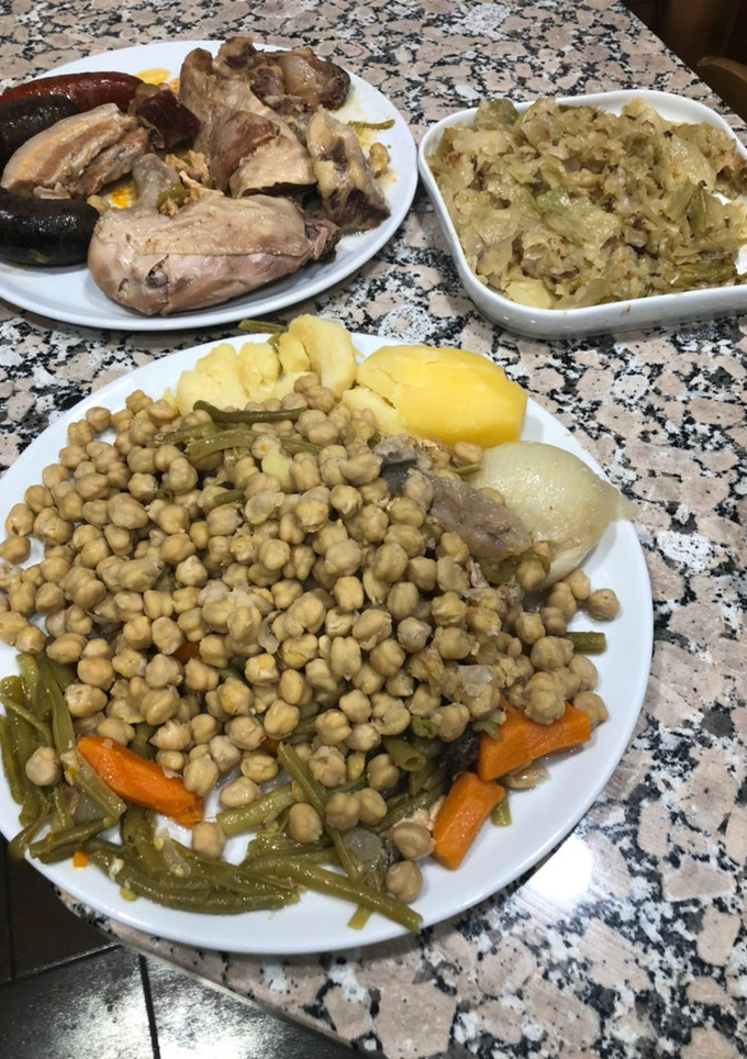 Una foto de Cocido madrileño