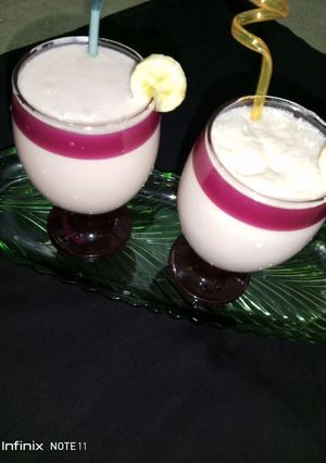 A picture of Banana cheeko milkshake.