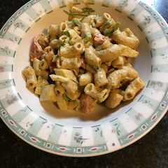 A picture of Parveen’s Vegan Curry Pasta Salad.