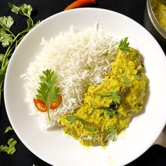 A picture of Aam Shorshe Echore Bhapa (Steamed Mango Mustard Kathal / Raw Jackfruit Curry - Bong style).