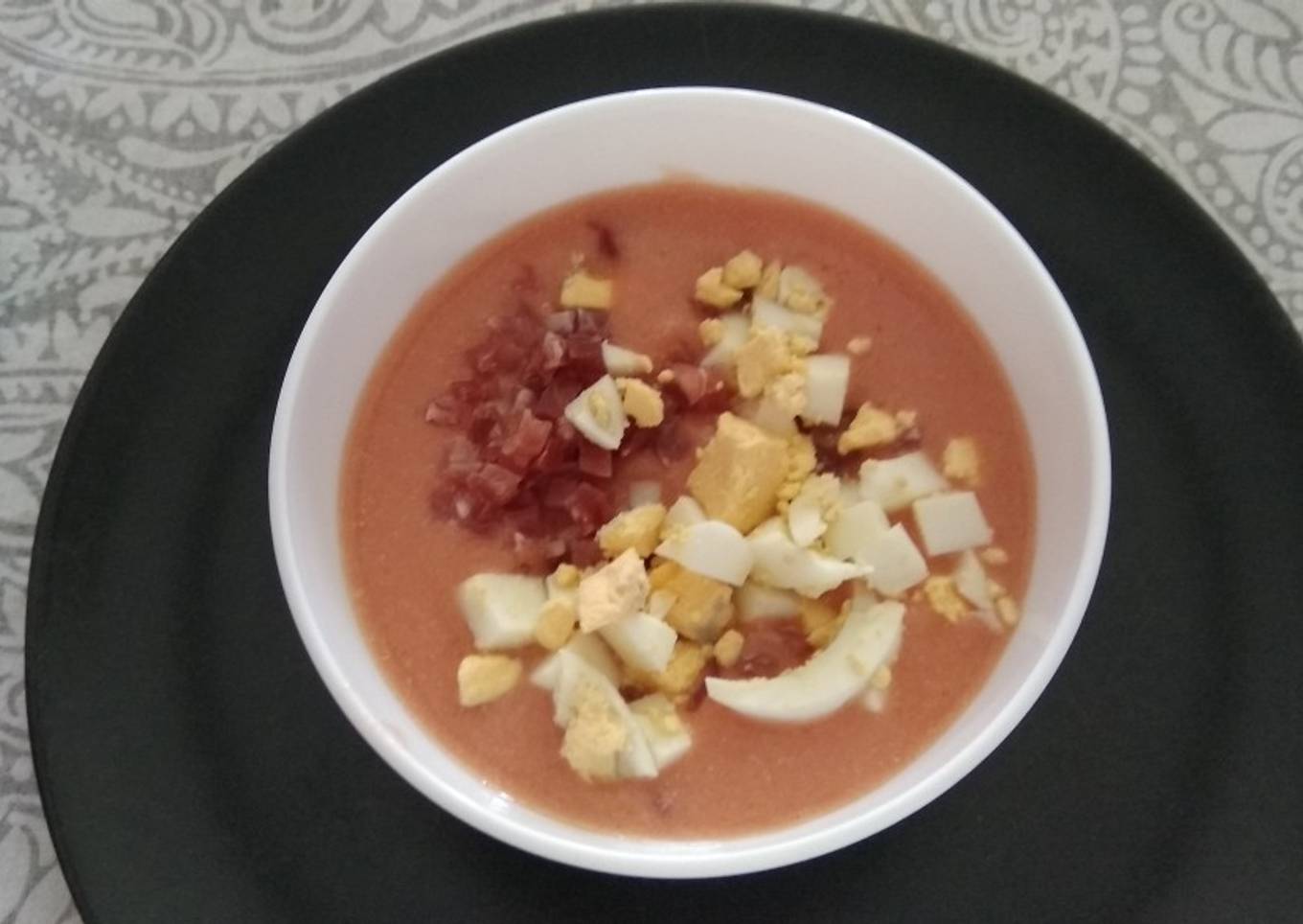 Salmorejo caprichoso