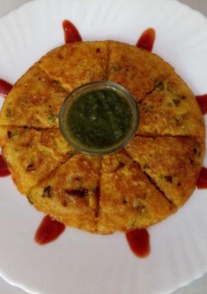 A picture of Instant Oats & Suji handvo.