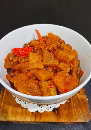Foto resep Sambal Goreng Krecek Kacang Tolo