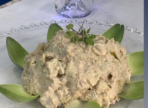Una foto de Ensaladilla de alcachofas