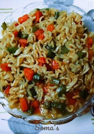 ম্যাগি মশালা নুডুলস(Maggi masala noodles recipe in Bengali) রেসিপির প্রধান ছবি