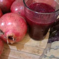 A picture of Pomegranate juice.